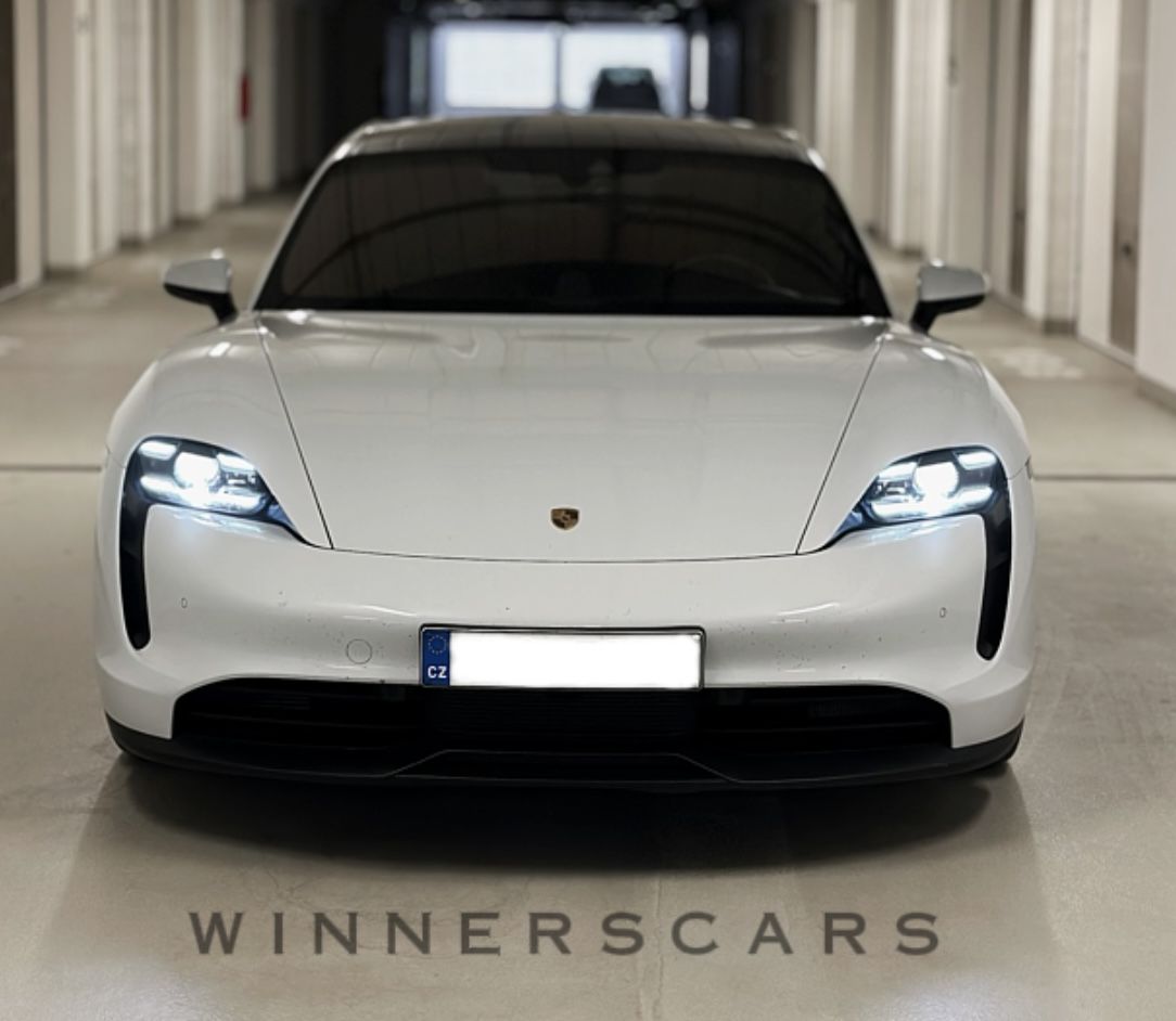 Porsche - Taycan 4S